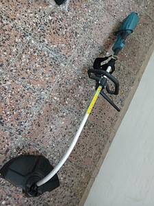 Murutrimmer Makita (2 foto / 2)