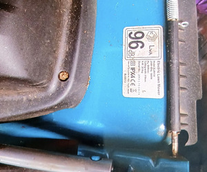 Muruniiduk Makita ELM4110 (3 foto / 4)