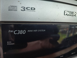 ФИЛИПС HI-FI (3 фото из 4)