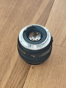 Canon EF 28mm f/1.8 USM (4 foto / 6)