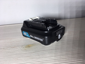 Uus 12V (10,8V) Makita originaal aku. (1 foto / 1)