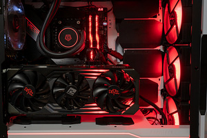 PowerColor Radeon RX 6700 XT Red Devil 12 GB GDDR6 (3 foto / 4)