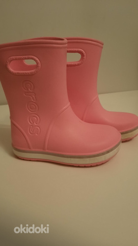 Müün tüdrukute Crocs saapaid suuruses 30-31 sm