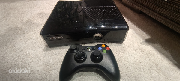 Xbox360 + 8 mängu (foto #1)