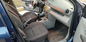Mazda 2 1.4 TD (8 фото из 13)