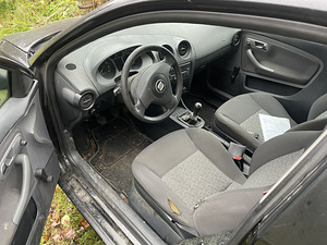 Müüa Seat Ibiza 2007a (3 foto / 4)