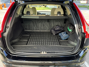 Volvo XC60 INSCRIPTION (4 foto / 9)