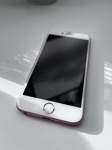 iPhone 6s 16ГБ (2 фото из 4)