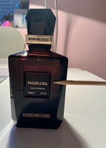 Keiko Mecheri parfüüm (2 foto / 2)