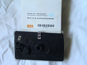 Tahavaatepeegel Mercedes Benz W-124 (1 foto / 2)