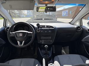 Seat Leon (4 фото из 5)