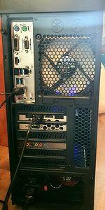 ZALMAN i5/16GB/RX 580 8GB/SSD/Creative Sound 5.1 (5 foto / 10)