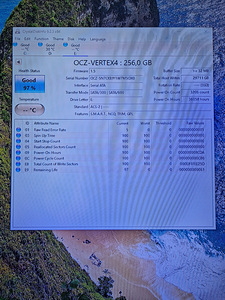SSD + HDD (6 foto / 7)