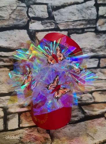 Коробочка с искусственными бабочками Высота 25см Цвет красны (фото #1)