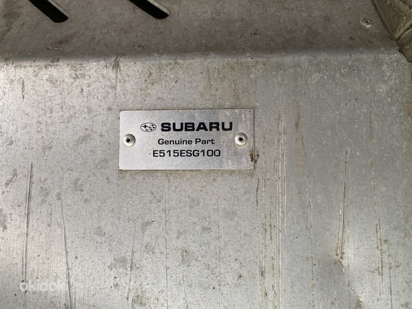 Subaru металлическая нижняя крышка (фото #2)