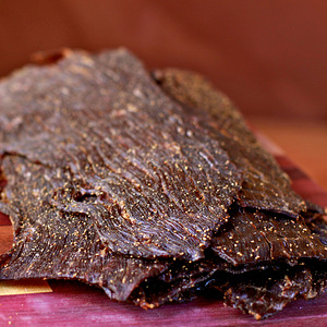 Beef jerky, вяленая говядина (4 фото из 4)