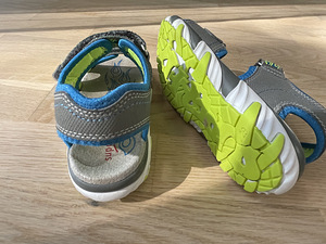 Босоножки superfit 29 (2 фото из 3)