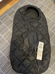 Uus Cybex Snogga soojakott Deep Black (1 foto / 3)