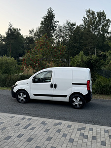 Peugeot Bipper (5 фото из 10)