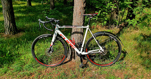 Jalgratas Cube Cross Race cyclocross (2 foto / 6)