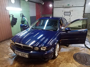 Jaguar x-type 3.0V6 4x4 manuaal (1 foto / 11)