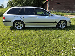 M/V BMW e39 525d 120kw 2003a (3 foto / 5)