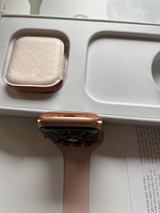 Apple watch 6, GPS 40mm (8 foto / 9)