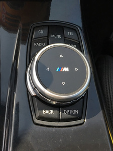 BMW Idrive Media M Logo Button (2 фото из 3)