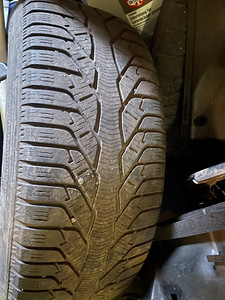 Диски с резиной от BMW e39 (2 фото из 2)