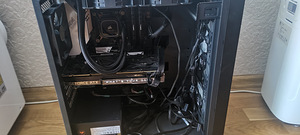 Pc RTX2080 (1 foto / 2)