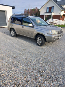 Nissan x-trail (3 foto / 6)