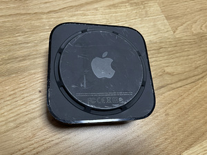 Apple TV 4k A1842 (3 фото из 5)