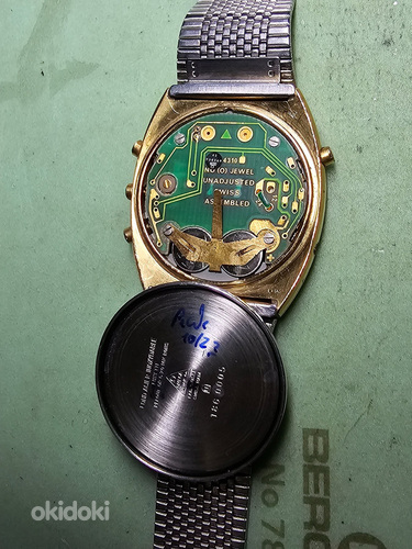 Omega Speedmaster Chronograph Quartz LCD (foto #7)