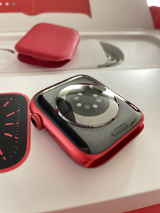 Apple Watch 6 44 mm, Red (2 foto / 8)