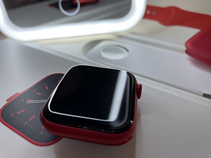 Apple Watch 6 44 mm, Red (3 foto / 8)