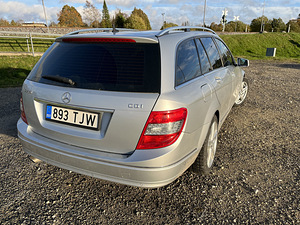 Mercedes-benz c220 2.1 125kw (3 foto / 9)