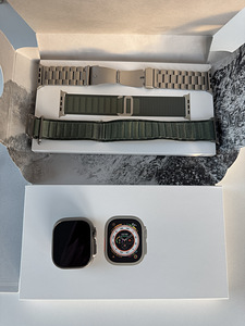 Apple Watch Ultra 49mm (2 foto / 3)