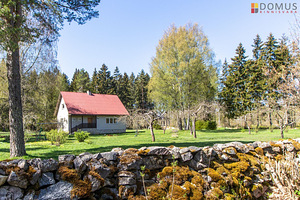 Saare maakond, Saaremaa vald, Kaali-Liiva küla, Allika