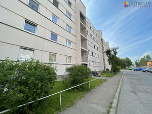 Rahu tn 44, Pähklimäe, Narva, Ida-Virumaa (2 foto / 10)
