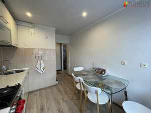 Rakvere tn 87, Pähklimäe, Narva, Ida-Virumaa (3 foto / 10)