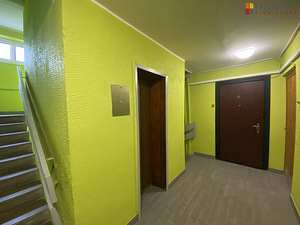 Kangelaste prospekt 6, Pähklimäe, Narva, Ida-Virumaa (6 foto / 8)