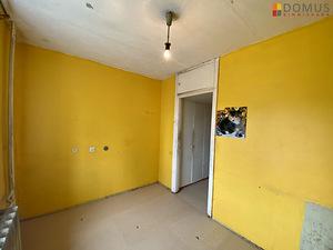 Kangelaste prospekt 15, Pähklimäe, Narva, Ida-Virumaa (10 foto / 10)