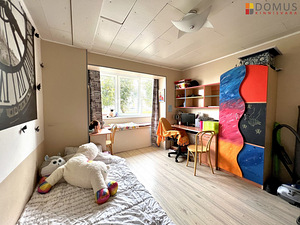 Kangelaste prospekt 24, Pähklimäe, Narva, Ida-Virumaa (10 foto / 10)