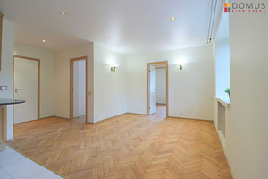 C. R. Jakobsoni tn 6a, Kesklinna, Tallinn, Harjumaa (1 foto / 10)