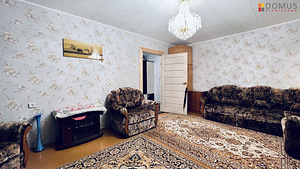 Kangelaste prospekt 9, Pähklimäe, Narva, Ida-Virumaa (9 foto / 10)