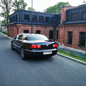 Volkswagen Phaeton 3.0Tdi 171kw 2008a (4 foto / 15)