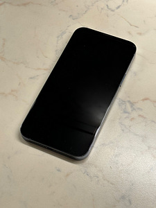 Apple iPhone 13 Pro Max 512GB Sierra Blue (1 foto / 4)