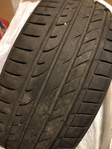 Продам резину (2 фото из 4)