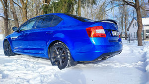 Skoda Octavia RS 2.0 R4 TSI 162kW (3 foto / 8)