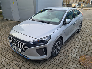 Hyundai Ioniq 1.6 77kW hübriid (bensiin / elekter) 2018 (14 foto / 15)